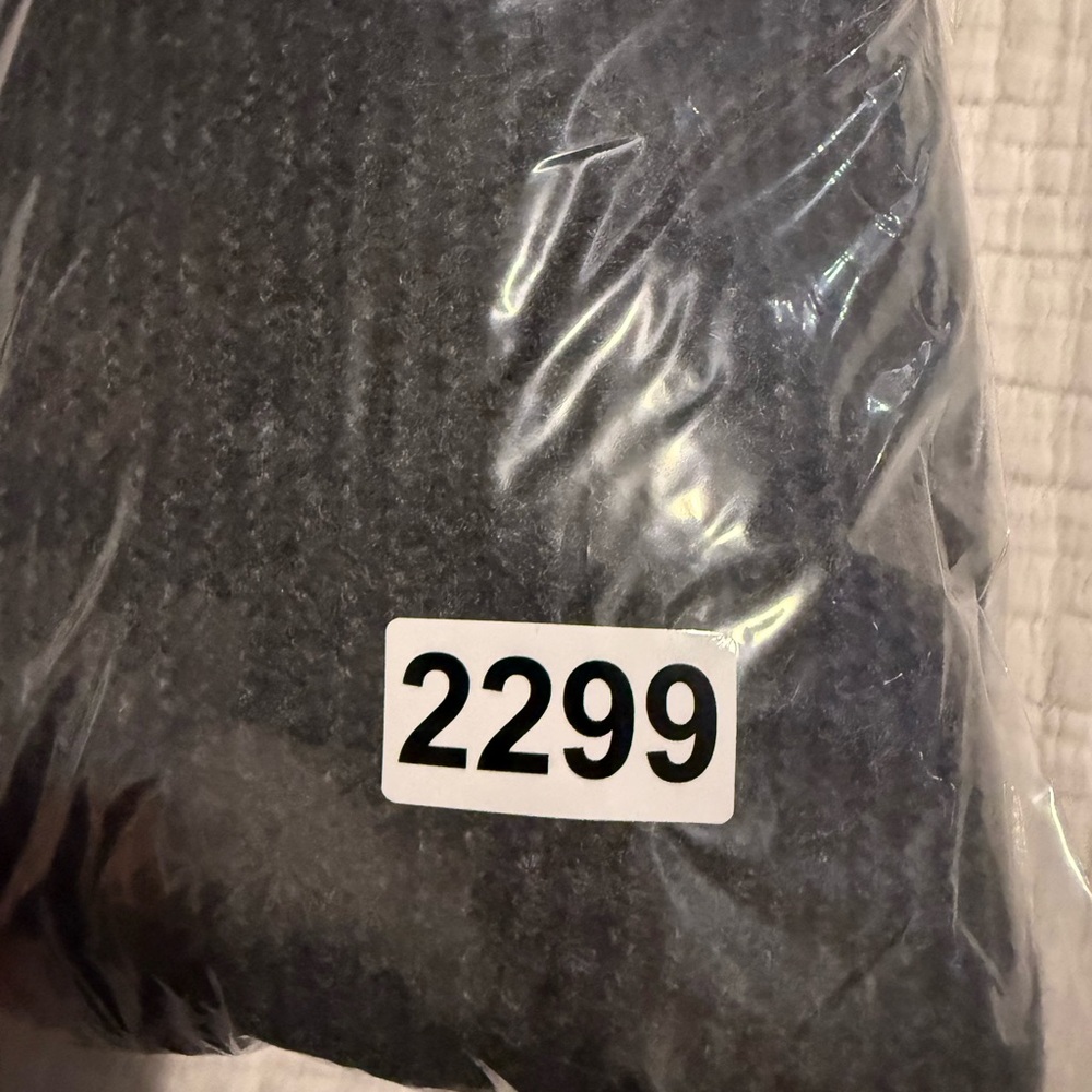 Madewell Cashmere Cozy Gray Sweater EUC 2299 - Picture 2 of 5